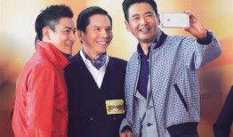 娱乐大爆料向华强是谁,揭秘向华强背后的传奇人生